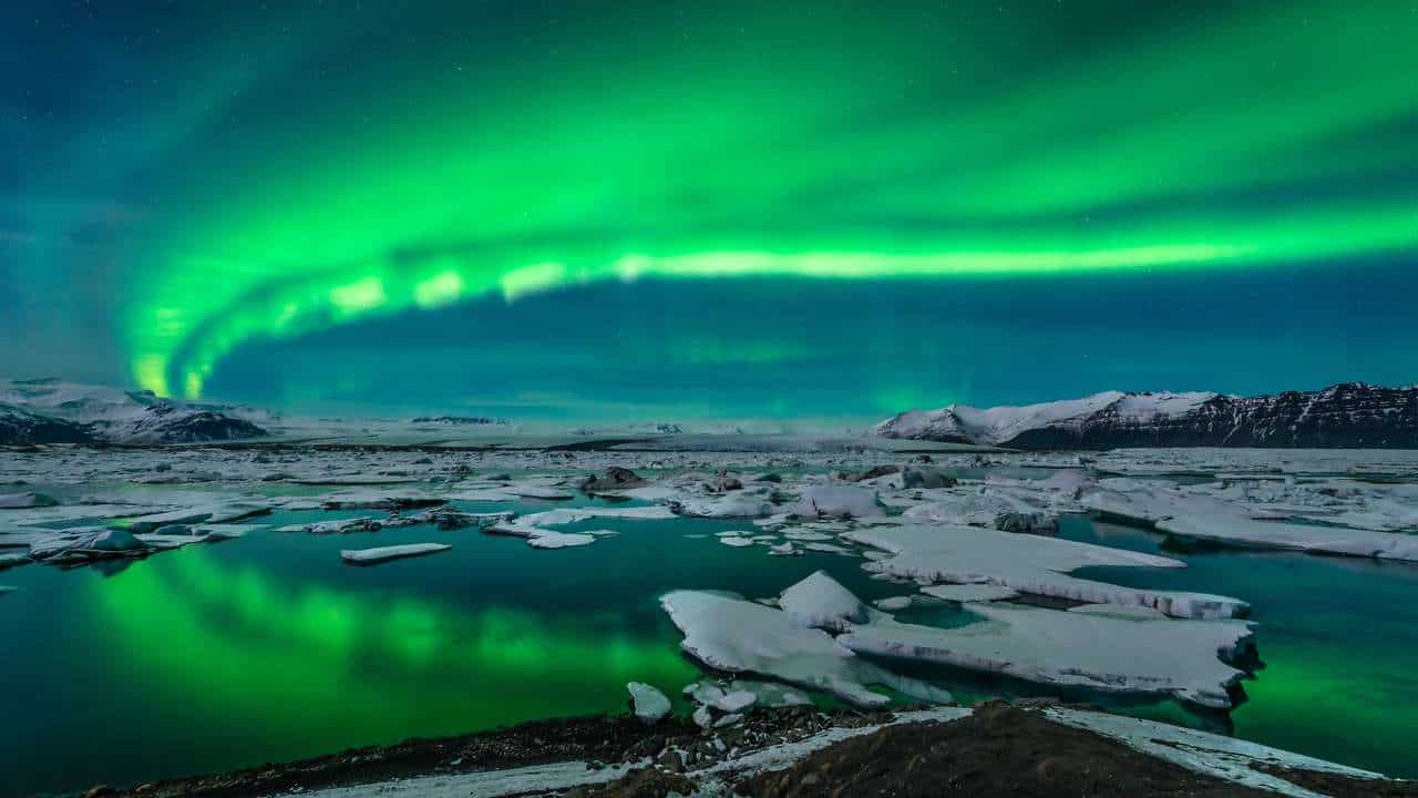 Os 10 melhores lugares para ver a aurora boreal e a austral