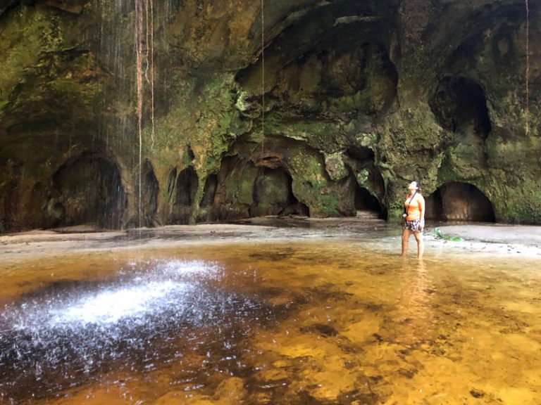 Um passeio pelas grutas e cavernas cinematográficas no Amazonas