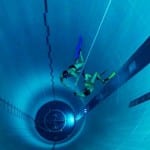 Você teria coragem de nadar na piscina mais funda do mundo?