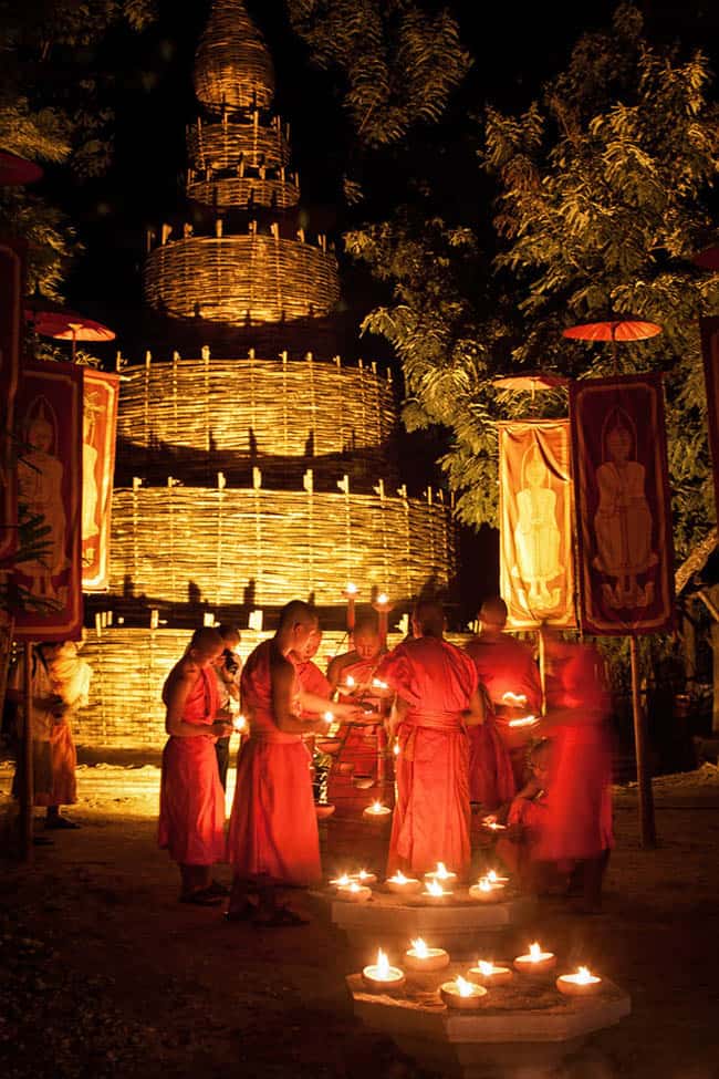visakha-bucha4