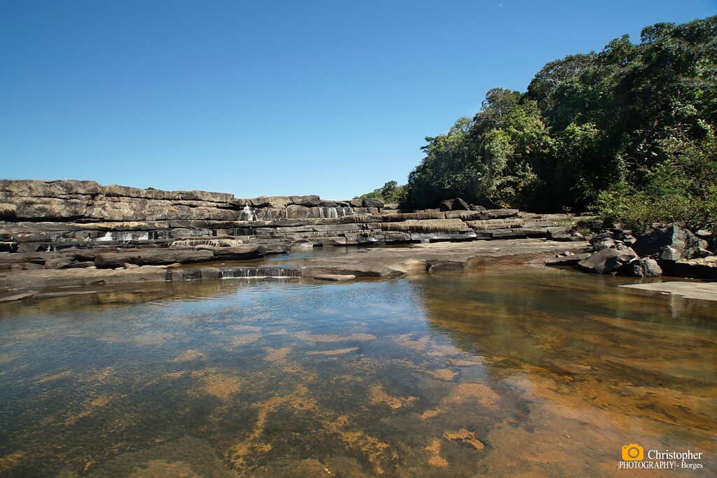 No Mato Grosso, Aripuanã revela belas cachoeiras em meio à floresta amazônica