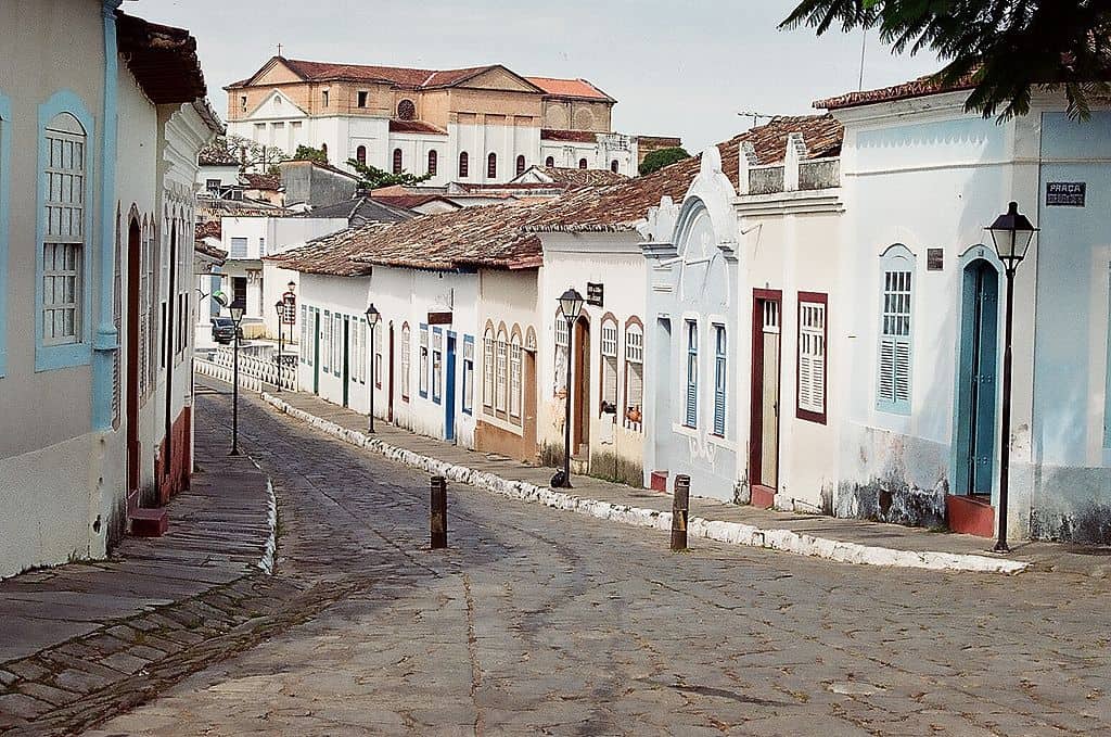Berço de Cora Coralina, Cidade de Goiás reúne arquitetura histórica e atrativos naturais