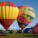 Festival de Balonismo cria espetáculos no céu em Rio Grande do Sul