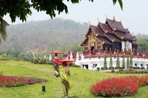 Conheça os jardins do Royal Park Rajapruek, um dos maiores atrativos de Chiang Mai