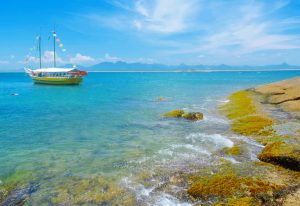 6 ilhas no Espírito Santo para visitar no próximo Verão