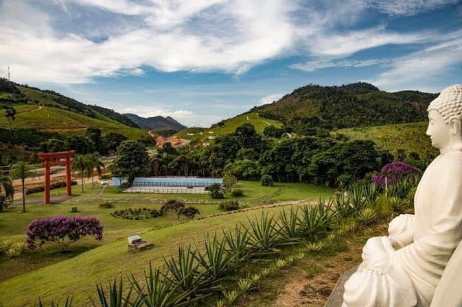 O primeiro mosteiro zen-budista da América Latina fica no Brasil