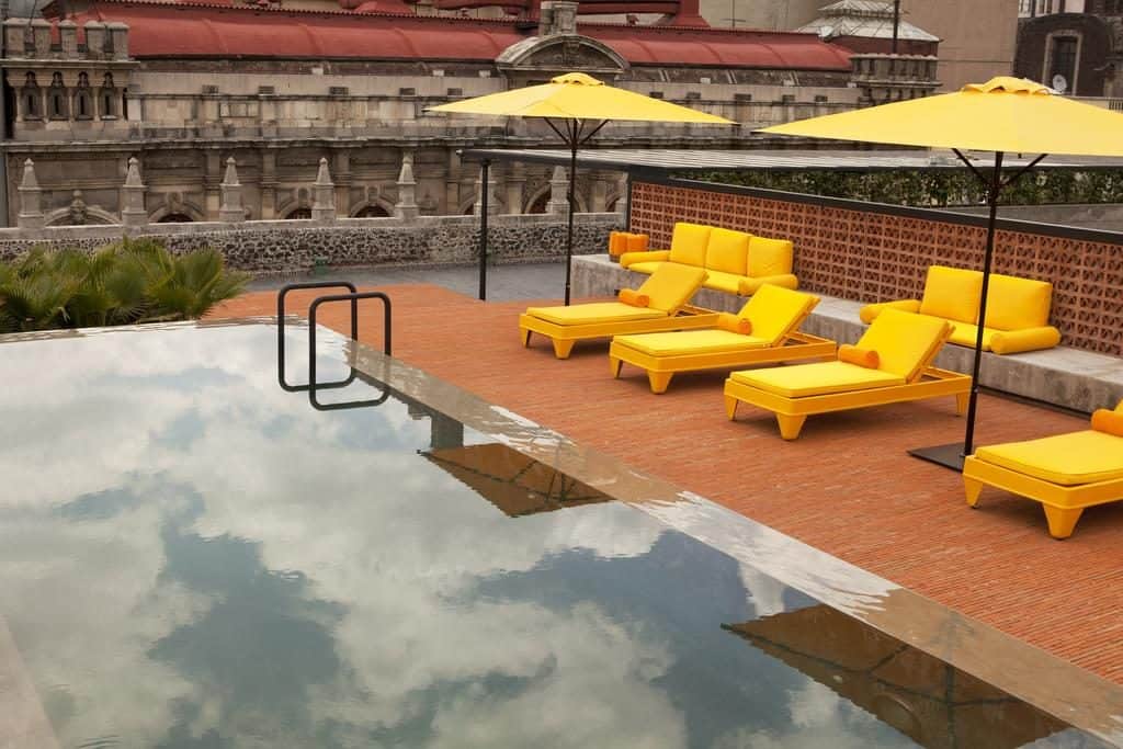 Palacete do século 17 funciona como hostel acessível na Cidade do México
