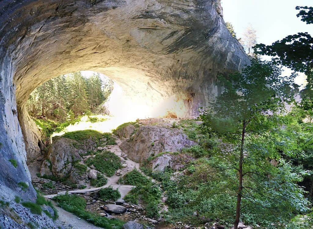 Marvelous Bridge: um dos cenários naturais mais incríveis da Bulgária