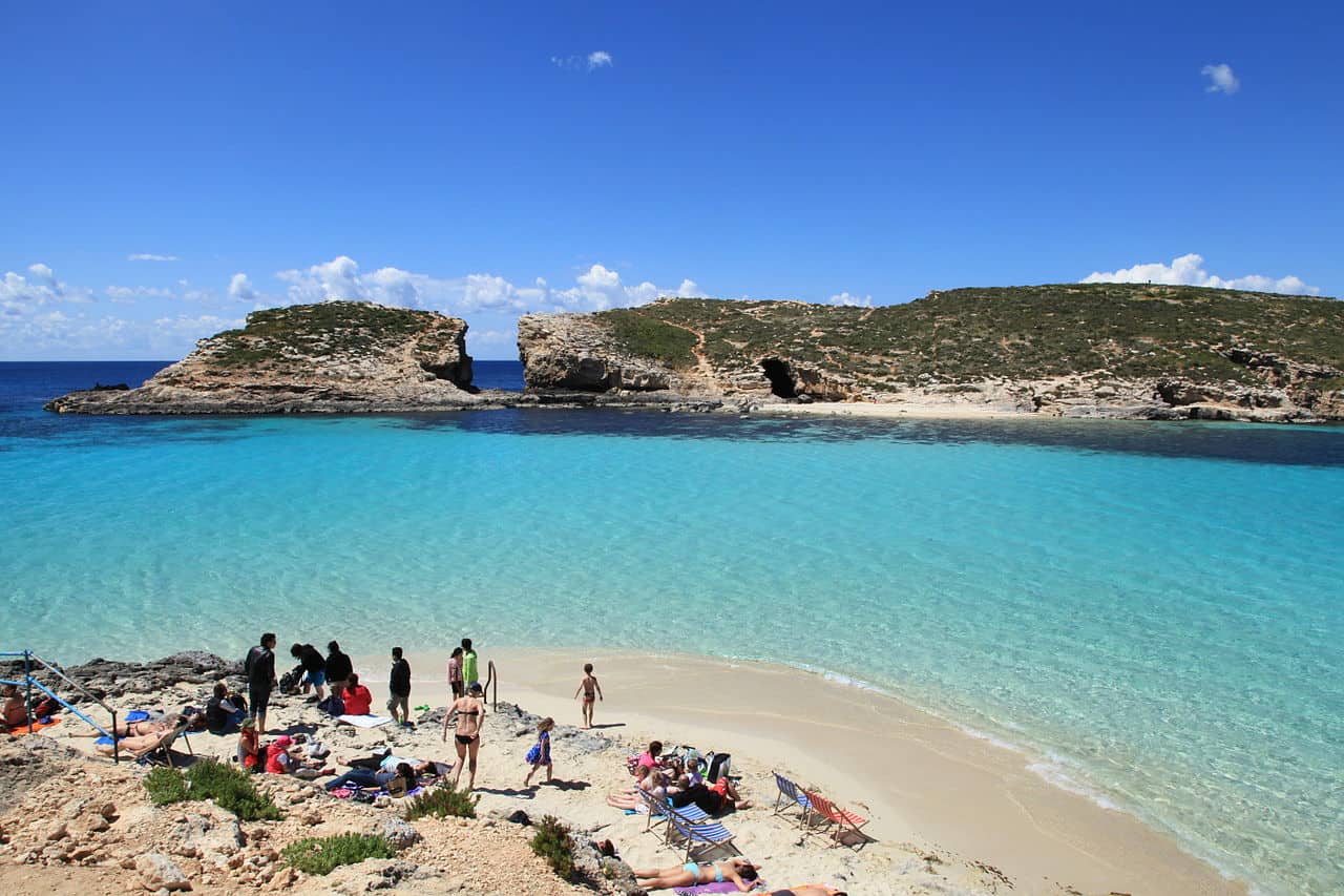 praias paradisíacas em malta