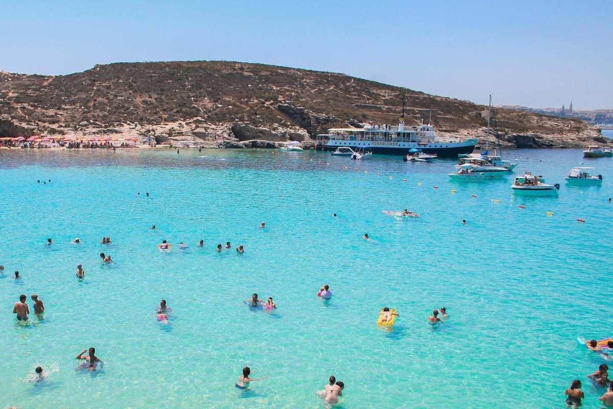 praias paradisíacas em malta