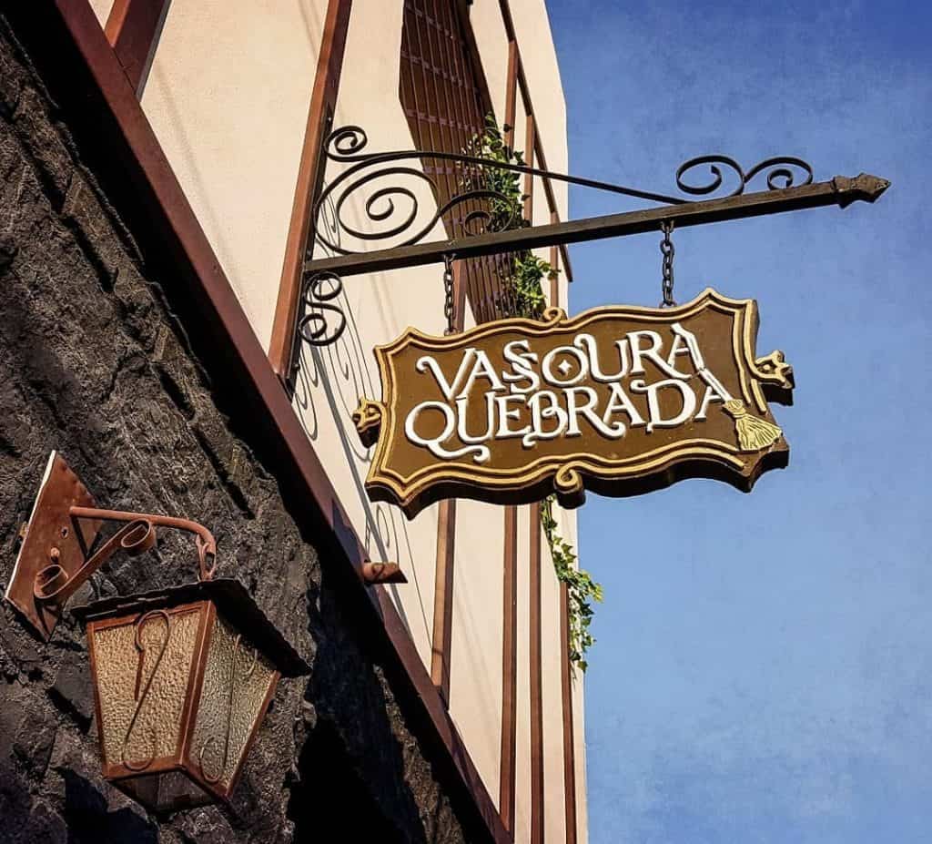vassoura quebrada