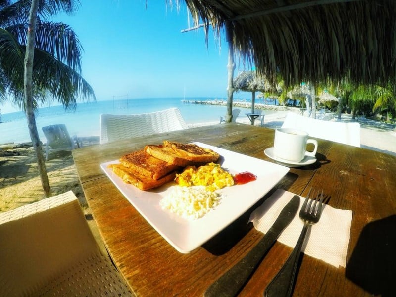 hostel em ilha paradisiaca