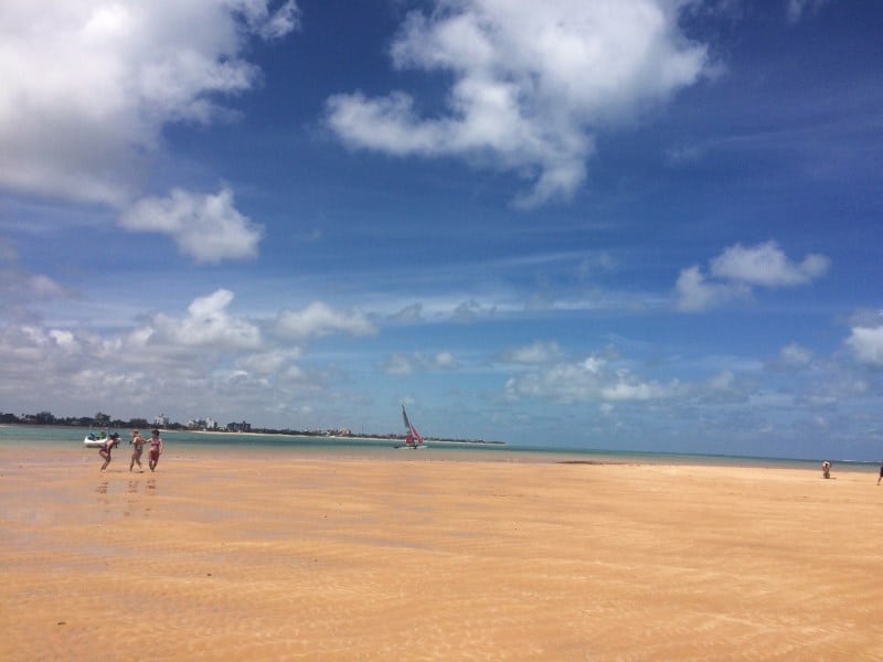 ilha de areia vermelha na paraíba