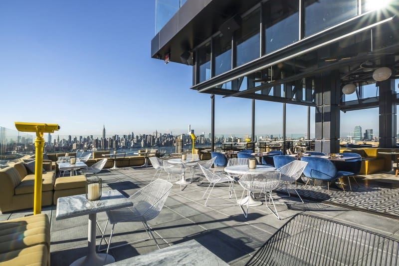 5 rooftops em Nova York para beber bons drinks e curtir a noite