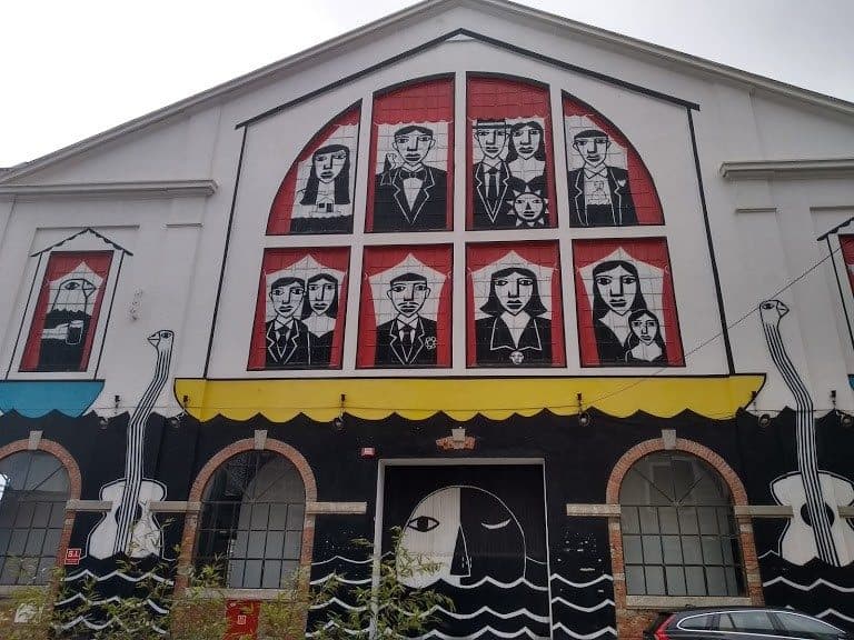 Lx Factory é o pedaço mais cool de Lisboa