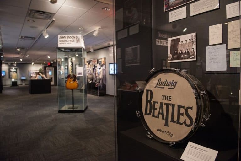 14 lugares para os fãs de Beatles conhecerem pelo menos uma vez na vida