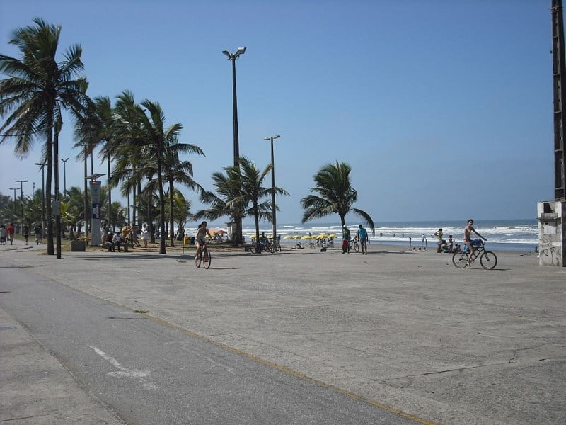praias em peruibe