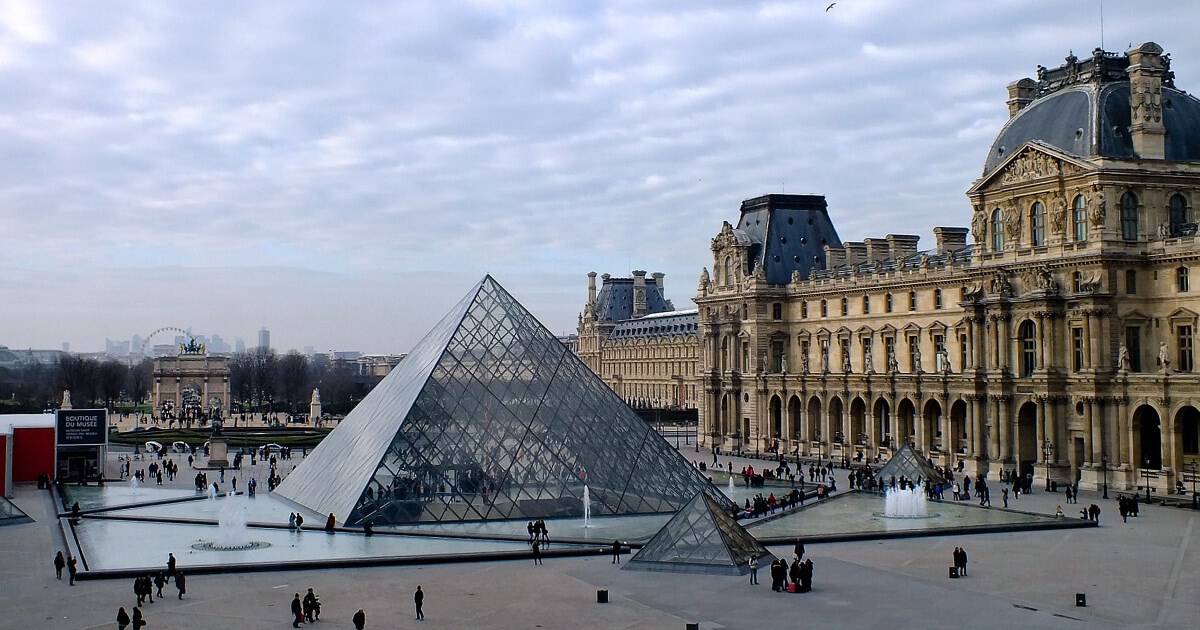 Guia do Louvre com dicas para visitar o maior museu do mundo