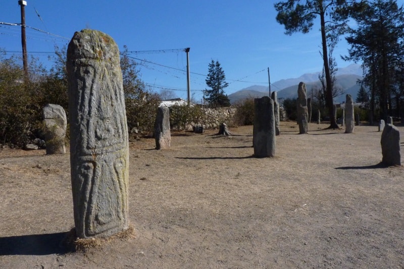 Reserva Arqueológica Los Menhires na Argentina tem esculturas de 820 a.C