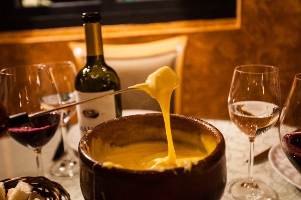 Fondue em Gramado 11 restaurantes para um jantar delicioso