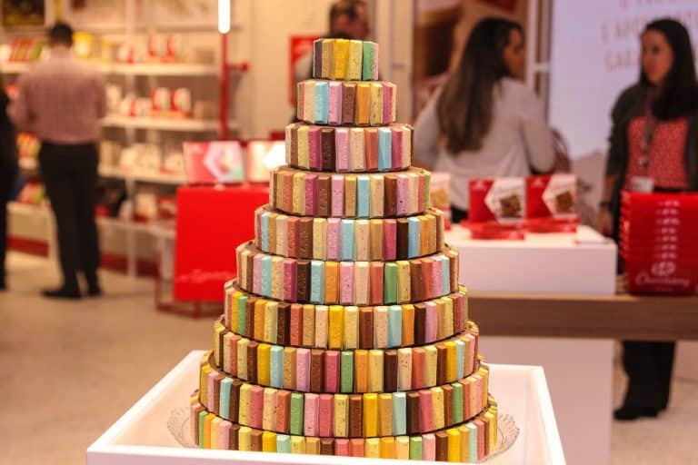 Quiosque da Kit Kat em SP tem até chocolate customizado