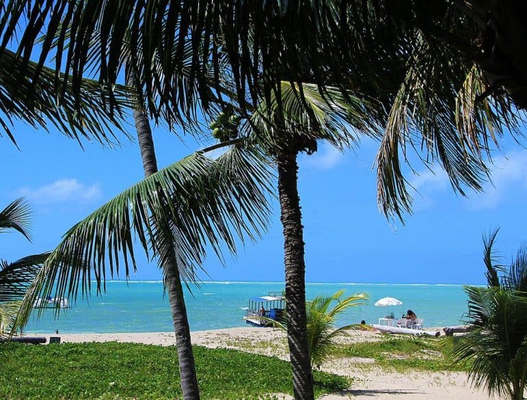 São José da Coroa Grande tem piscinas naturais e praias deliciosas no sul de Pernambuco