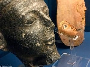 Exposição do Egito Antigo chega a SP com múmia e artigos raros