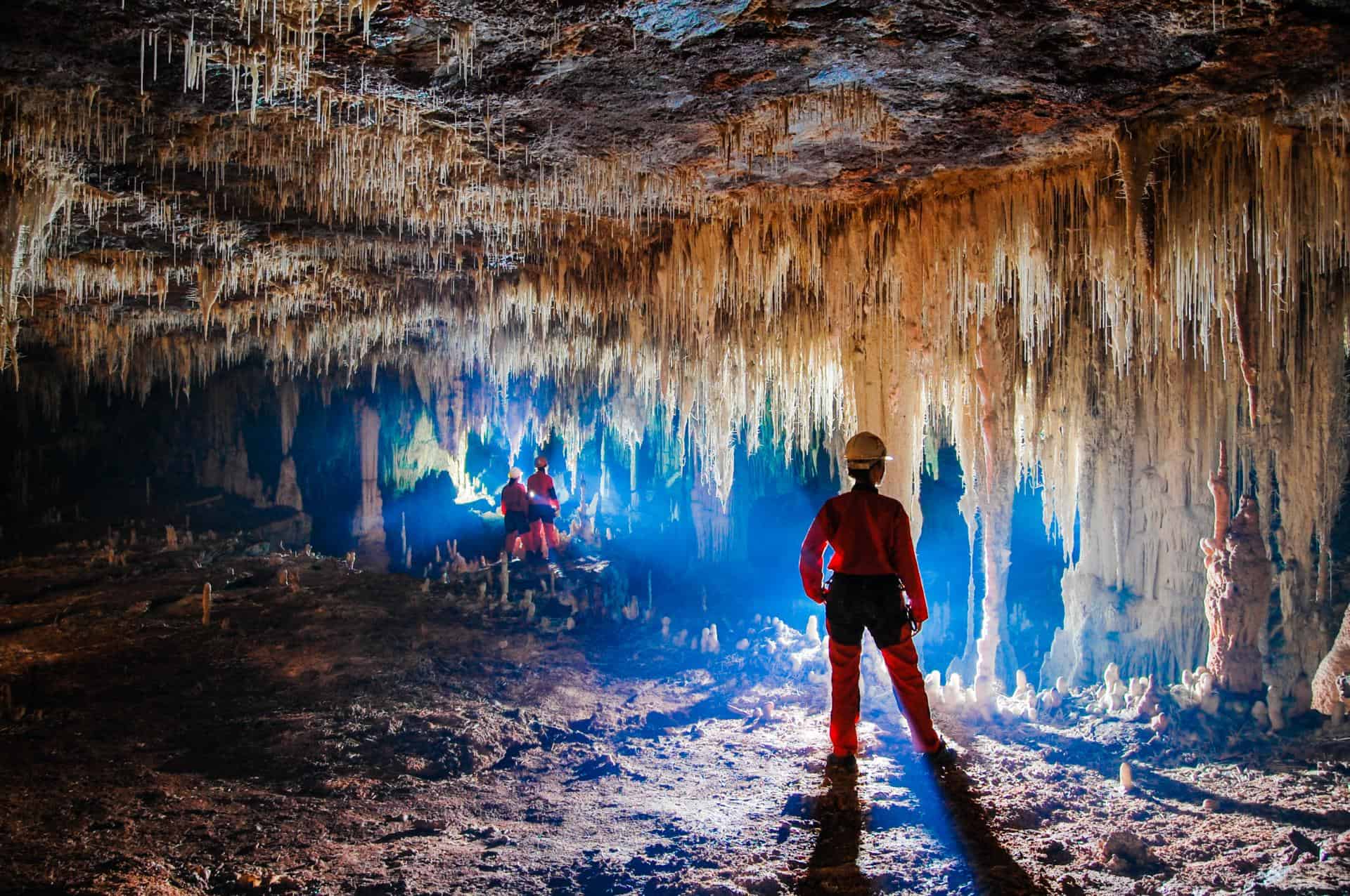 Descubra as surreais cavernas do Parque Estadual de Terra Ronca