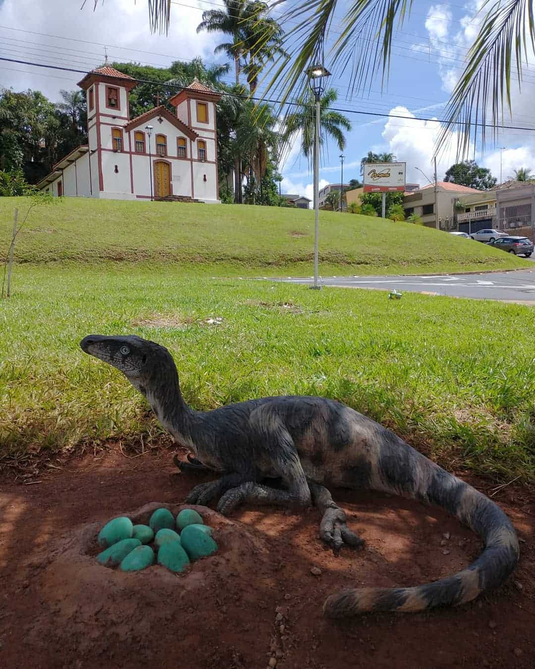 Museu Dos Dinossauros Mg Tem Esculturas Gigantes E F Sseis Raros De Esp Cies Nativas Blog