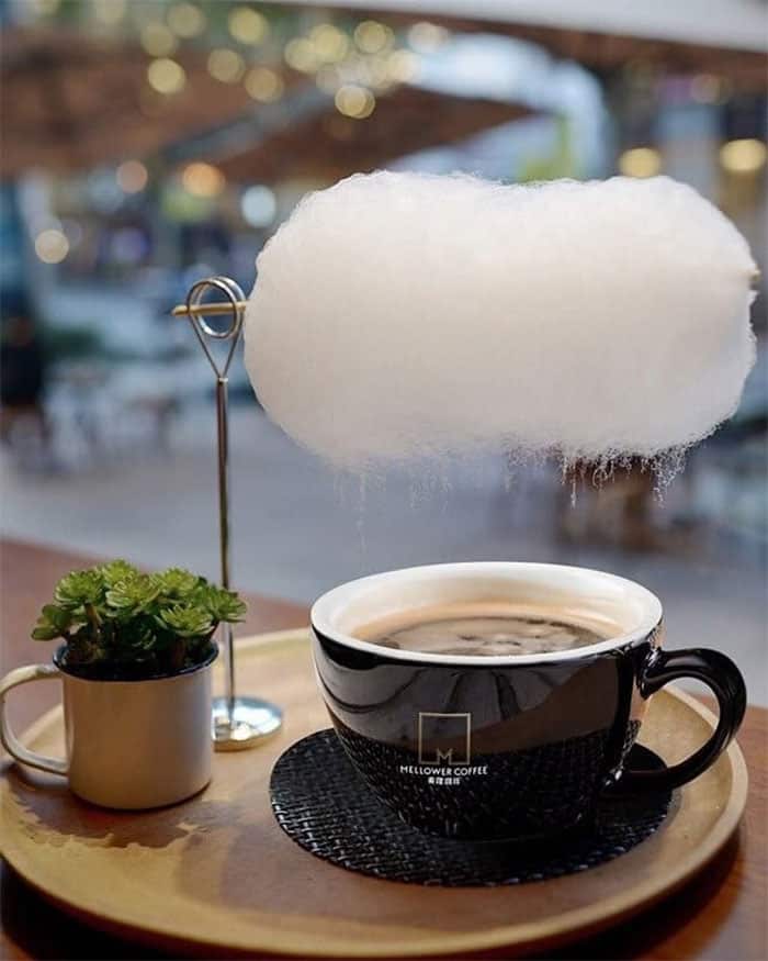 café com nuvem de algodão doce