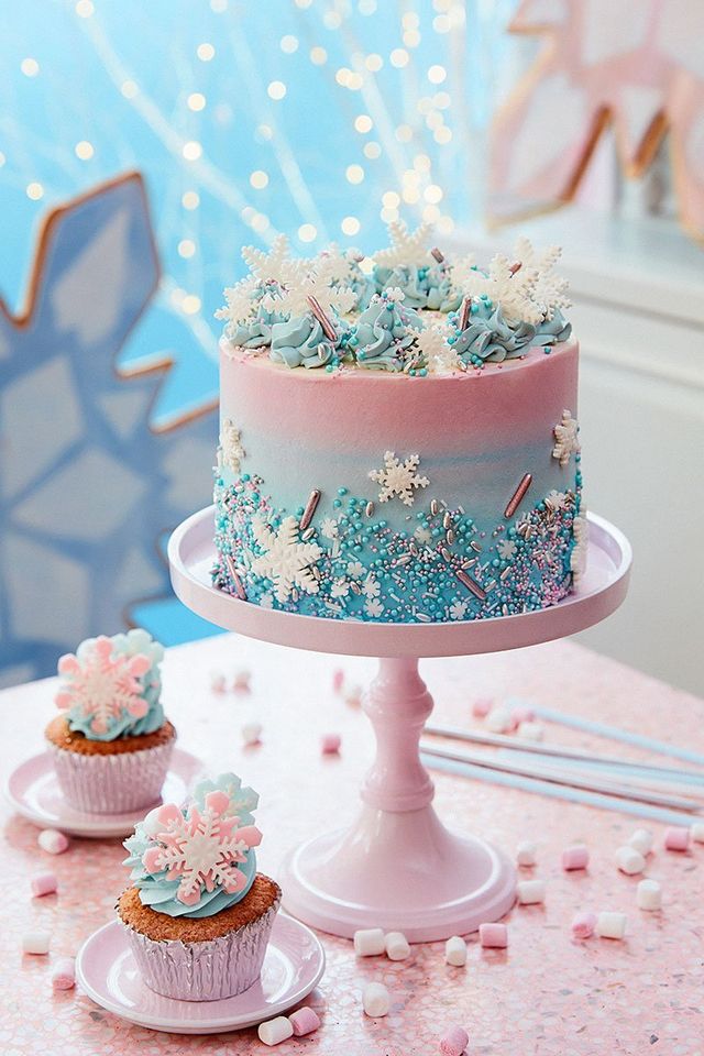 Os bolos confeitados temáticos são a especialidade da casa/Foto: Divulgação