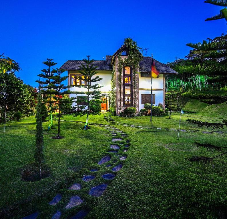 Quem tiver interesse consegue fazer a reserva direto pelo link que indicamos, mas vale se programar com muita antecedência para conseguir vaga/Foto: Booking