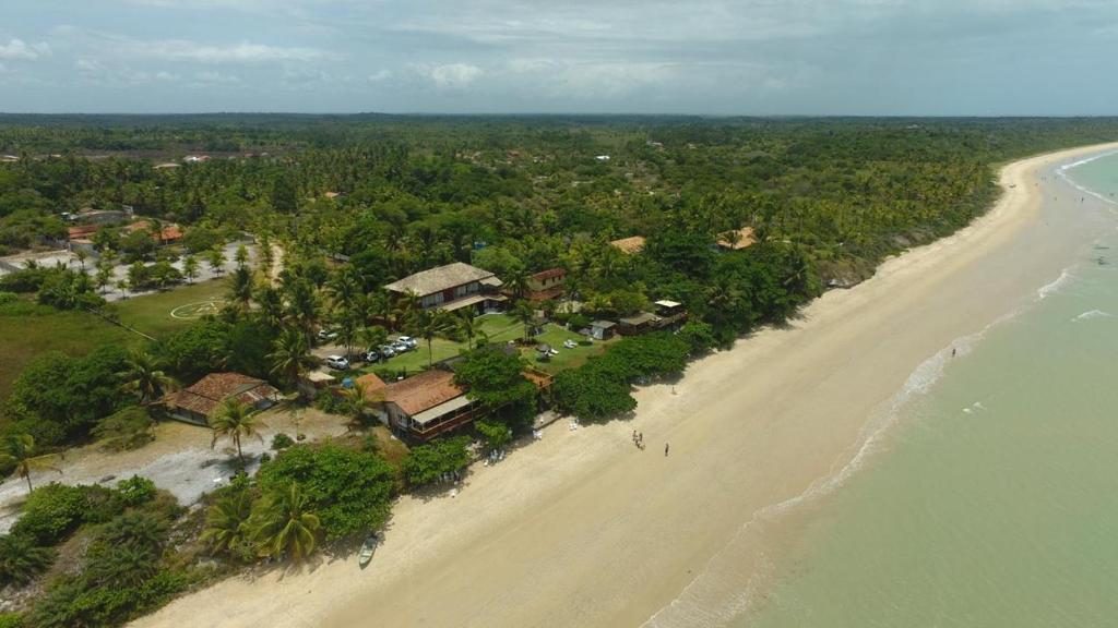 Pousada em Corumbau: pé na areia e caipirinha no litoral baiano