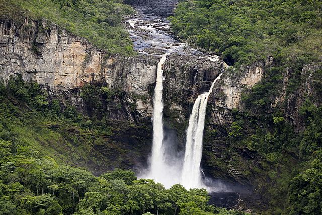 As incríveis paisagens na Chapada dos Veadeiros falam por si só para convencer o viajante a conhecer o destino/Foto: Wikimedia commons
