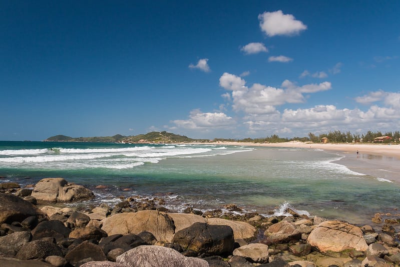Guia de Garopaba: conheça as praias mais lindas do Sul