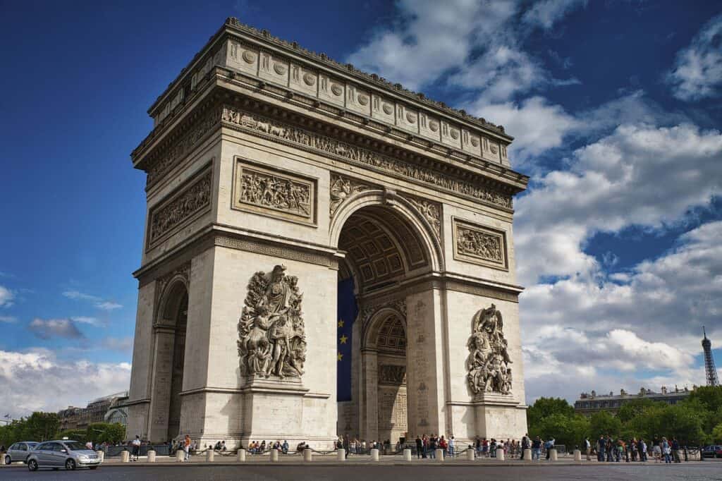 roteiro Paris