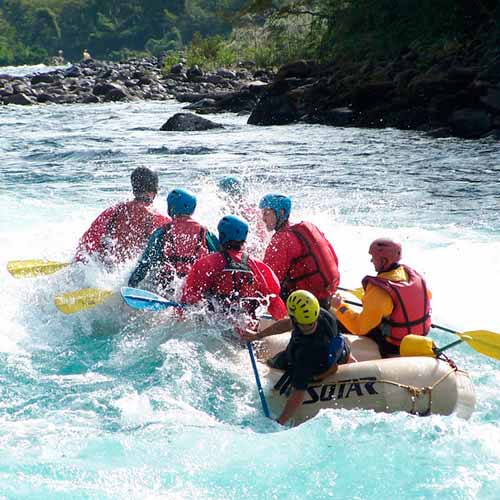 Rafting rio Petrohué